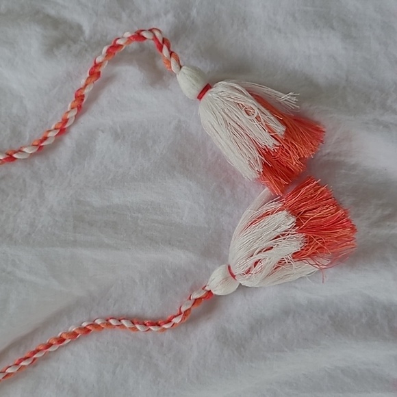 Vineyard Vines White, Pink, and Orange Medallion Embroidered Top - Size XS - Picture 7 of 10